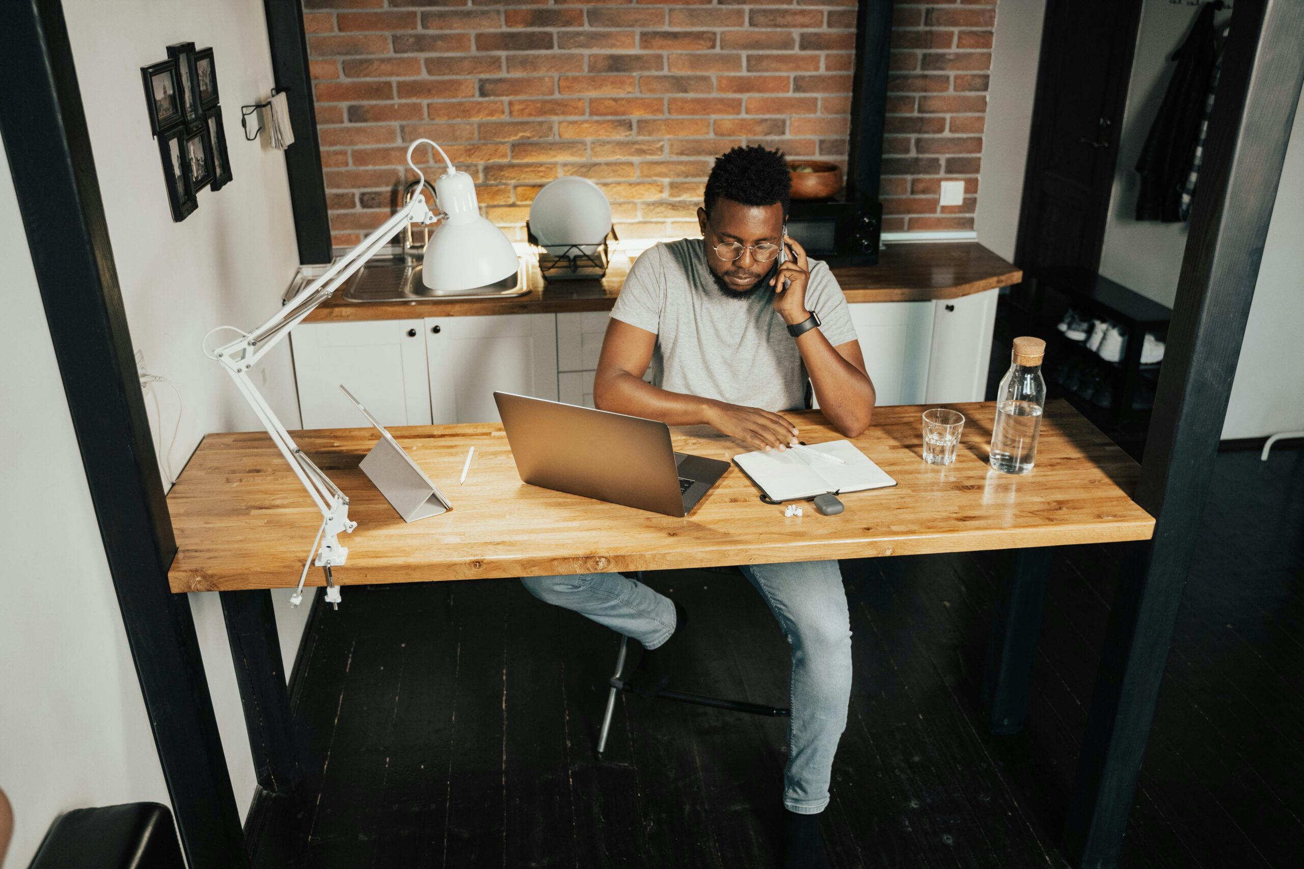 Essential Freelancing Tips for Immigrants in Canada: Managing Time and Opportunities