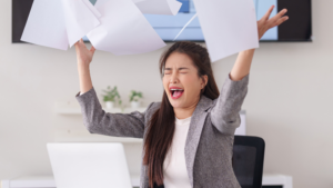 A comparison of a risky international resume versus a de-risked Anutio-optimized resume with context and metrics.